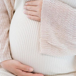 增长继续由😱我们用于数据中心🎮🦕供精试管互联和规🇲🇼模扩展的产品以及😬